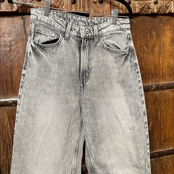 H&M &Denim Wide Ultra High Waist Women’s Jeans Size 4 - Picture 3 of 8